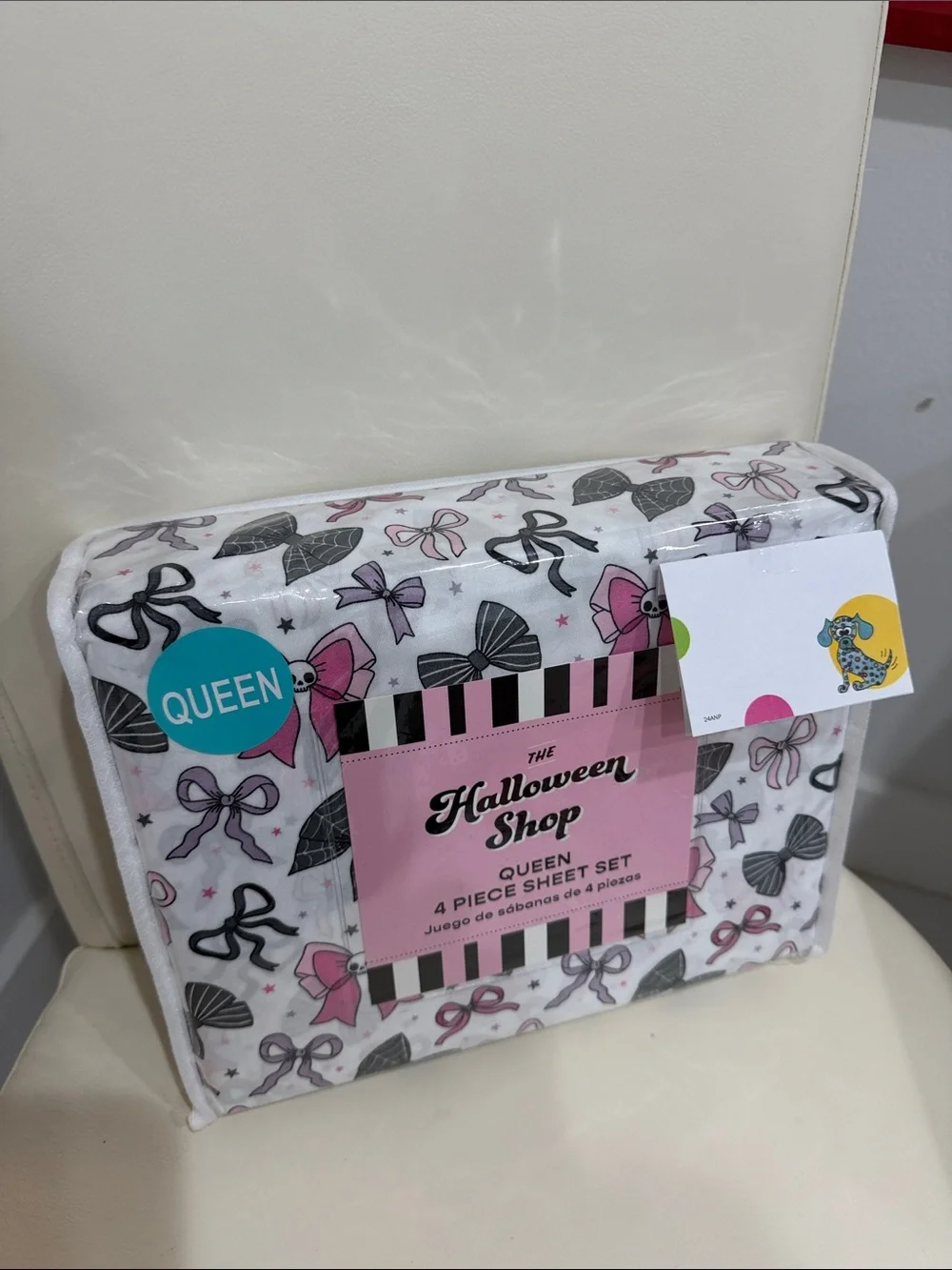 Halloween Shop White/Pink/Gray 